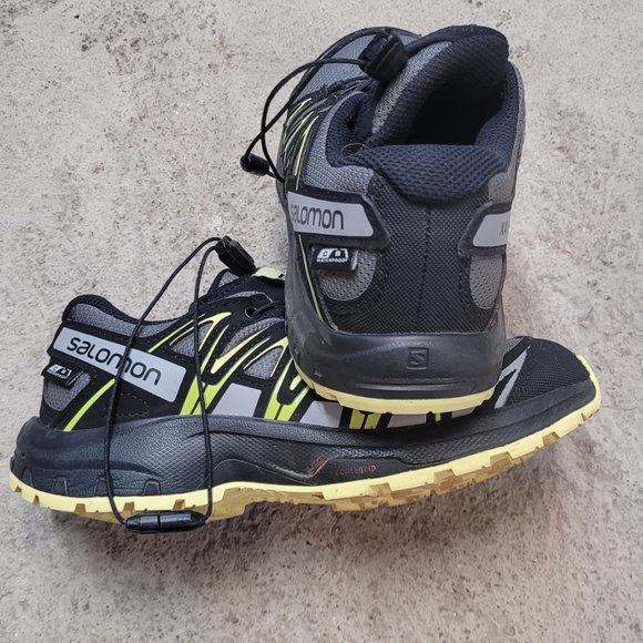 Kids unisex Salomon XA Pro water proof Shoes size 2 Excellent - Picture 5 of 6